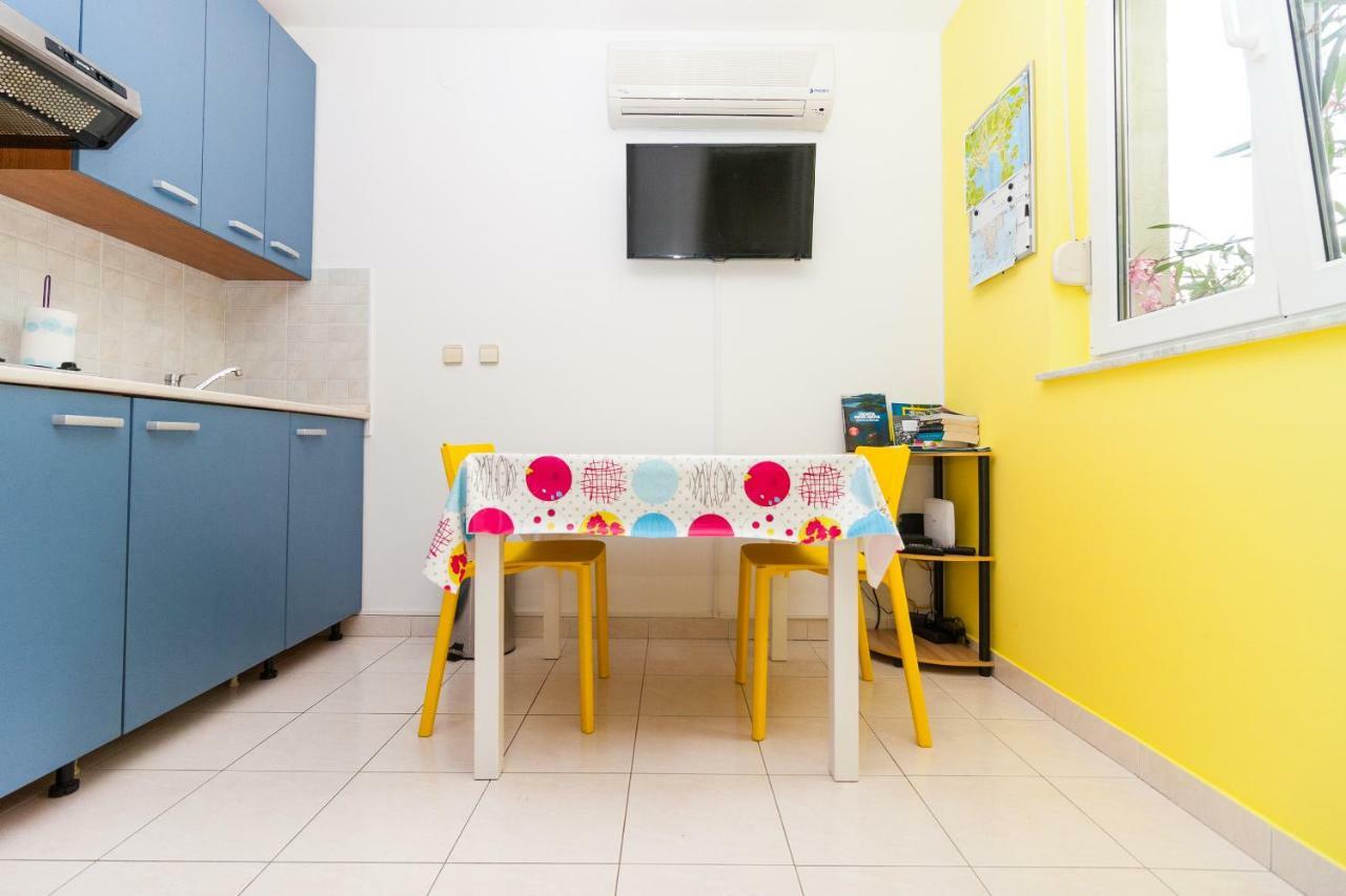 • Lungomare Beach Apartment Pula • Esterno foto