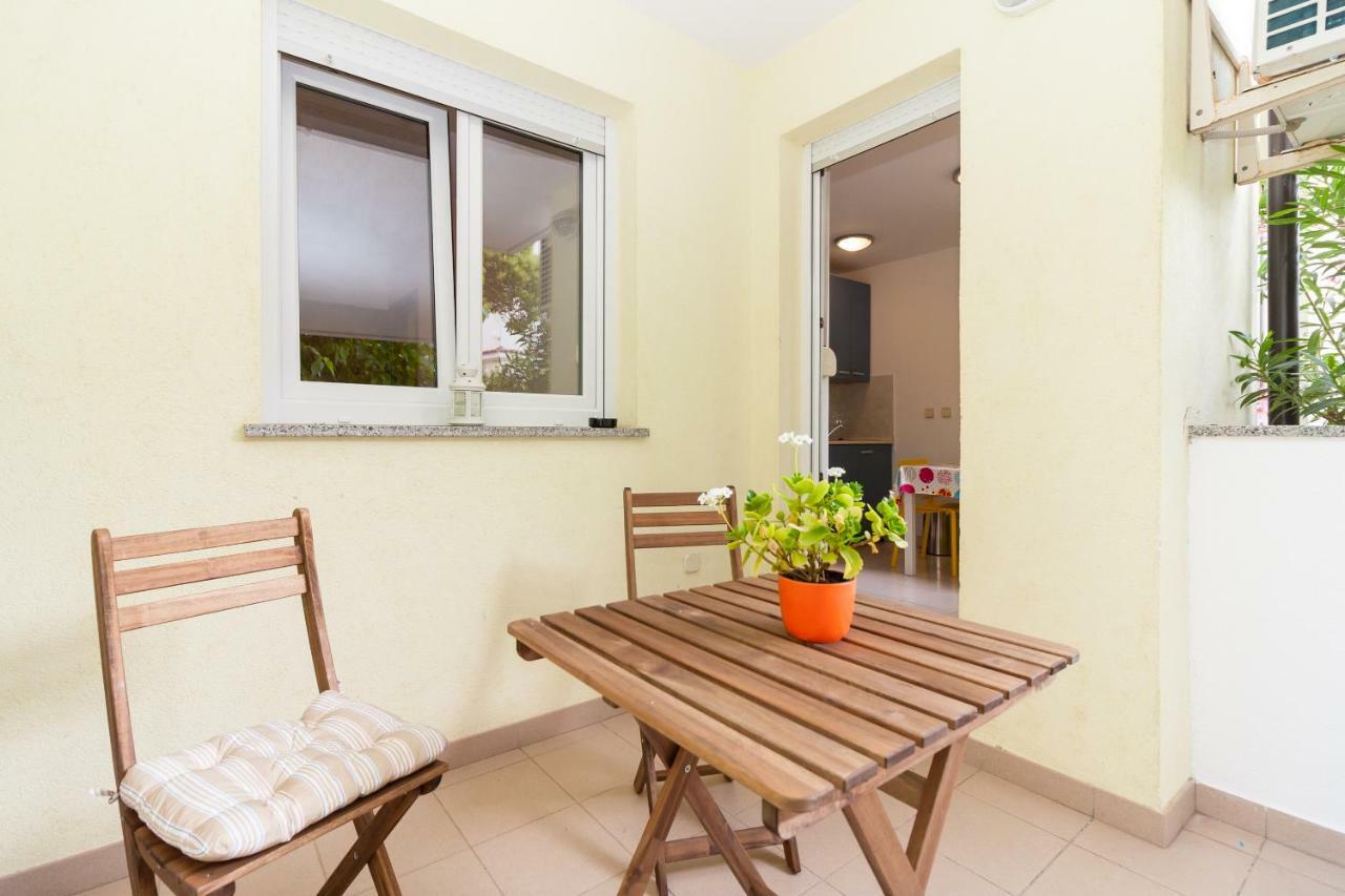 • Lungomare Beach Apartment Pula • Esterno foto